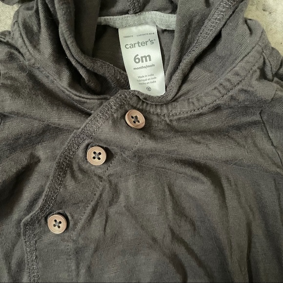7/$20 | Carter’s lightweight hooded sweater/shirt - Picture 2 of 3